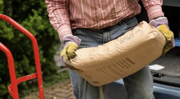 Ile waży worek cementu? Zaskakujące fakty o wadze i zastosowaniach
