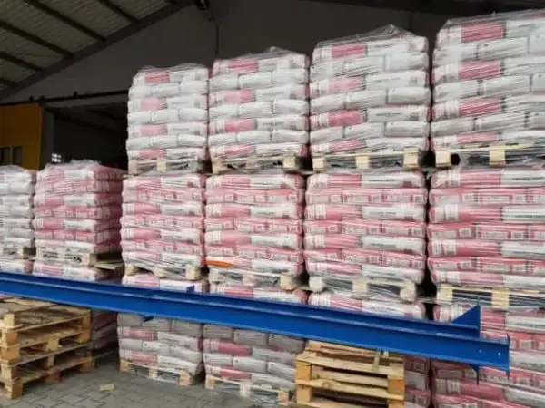 Ile cementu na palecie? Zaskakujące różnice między producentami.